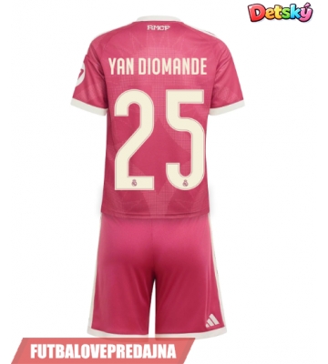 Lacne Dětský Futbalové dres Real Madrid Yan Diomande #25 2026-27 Krátky Rukáv - Tretina (+ trenírky)